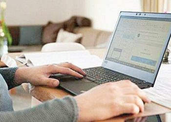 62% من العاملين بالمنزل “سعداء”