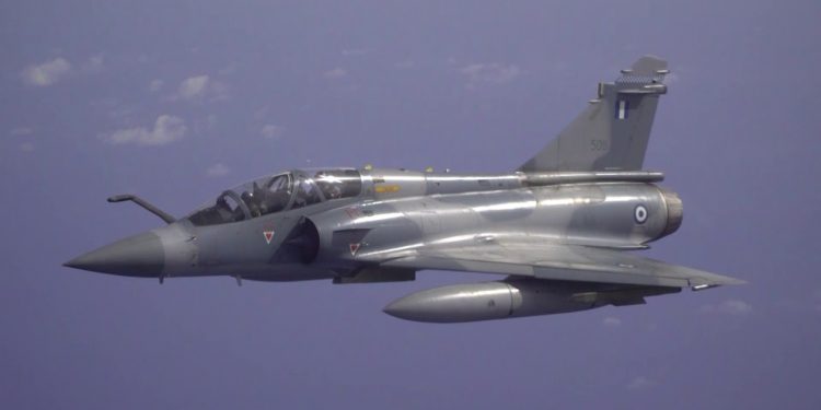 أثينا: طائرات تجسسية تركية اخترقت المجال الجوي اليوناني 31 مرة خلال مناورات عسكرية مع قوات فرنسية