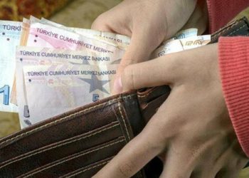 ارتفاع حد الجوع والفقر في تركيا