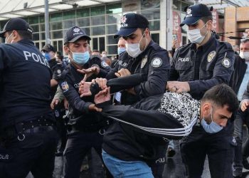 “رايتس ووتش” تدعو اشنطن وبروكسل لموقف صارم بحق أردوغان