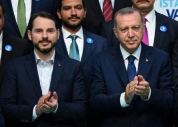 أردوغان سيعيد صهره للمشهد ويقيل وزيرين