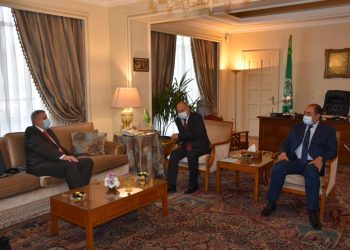 أبو الغيط يناقش مع المبعوث الأممي دعم الحل السياسي في ليبيا