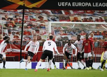 الدوري الأوروبي.. ميلان يفرض التعادل على مانشستر يونايتد في الوقت القاتل