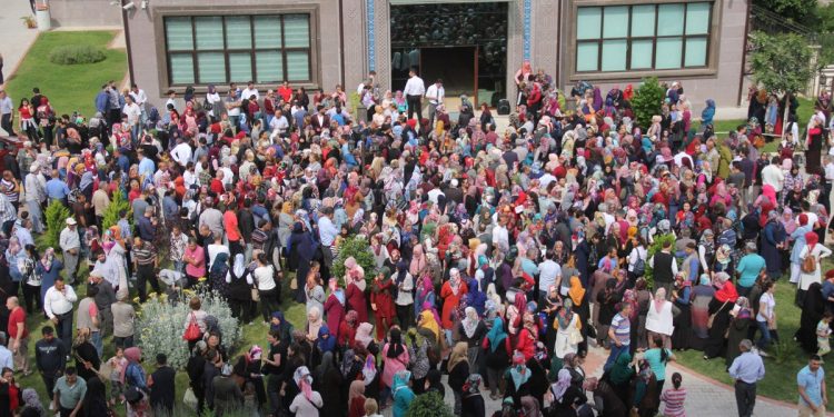 تركيا.. بلدية تستقبل 52 ألف طلب توظيف على 200 فرصة عمل!