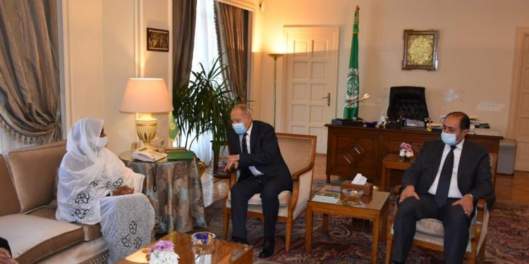 أبو الغيط يؤكد لوزيرة خارجية السودان دعم الجامعة لحماية حدود بلادها