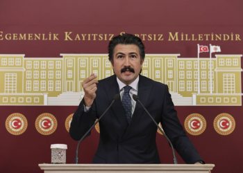 حزب أردوغان: سنغلق الحزب الكردي عبر البرلمان والقضاء