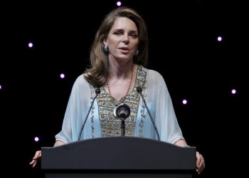 الأردن.. الملكة نور تعيد نشر الوسوم الأكثر تداولًا عن الأمير حمزة