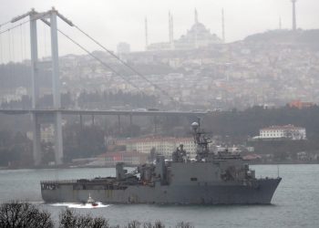 تركيا تؤكد وصول سفينتين حربيتين أمريكيتين إلى البحر الأسود الأسبوع القادم