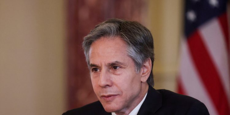 بلينكن: على أنقرة وحلفائنا الامتناع عن شراء أسلحة روسية ولاسيما “إس-400”