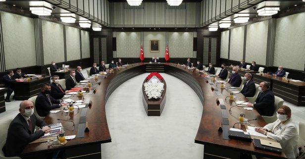 تعديلات في حكومة أردوغان بعد فضيحة وزيرة التجارة