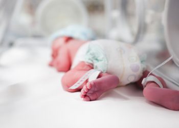 تركيا.. مستشفى تحتجز رضيعًا لأسرة لاجئة لعدم سدادها الرسوم