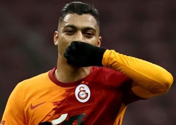 مصطفى محمد: كنت مترددًا في الالتحاق بنادي جالطة سراي