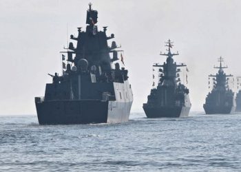 سفن حربية روسية تجري مناورات في البحر الأسود