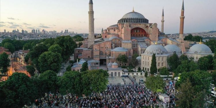 اتهامات أمريكية بارتكاب تركيا انتهاكات جسيمة في الحريات الدينية