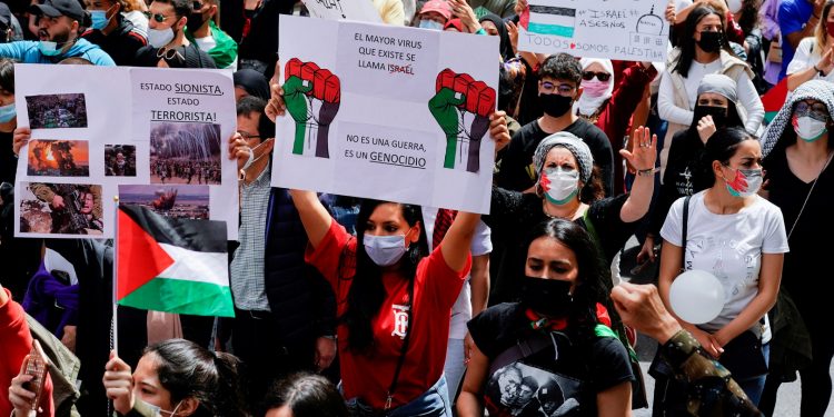 الشرطة اليونانية تفرق بالقوّة مظاهرة متضامنة مع فلسطين