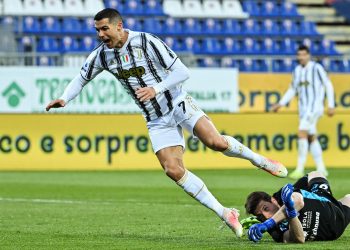 رونالدو يزف الفوز ليوفنتوس بهدف تاريخي