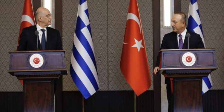اليونان تستنكر تصريحات وزير الخارجية التركي من تراقيا