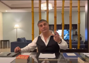 سادات بكر: الهجوم على صحيفة “حريت” كان بأمر برلماني عن حزب أردوغان