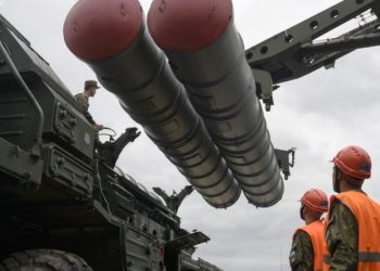 هل طلبت تركيا من الخبراء الروس مغادرة أراضيها؟