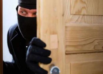 لصوص وشرفاء