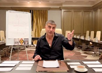 زعيم المافيا التركي: ترقّبوا تسجيلاتي القادمة!