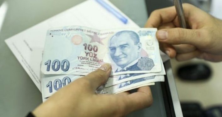 خلال عام.. ارتفاع القروض الاستهلاكية في تركيا 34%
