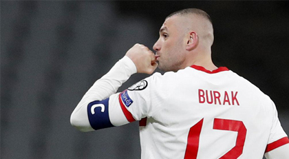 إيه سي ميلان يسعى لضم التركي براق يلماز