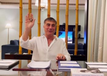 التهديد بالاغتيال يوقف فيديوهات زعيم المافيا التركي