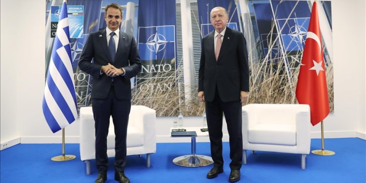 لماذا أظهر أردوغان تسامحًا مع اليونان خلال قمة الناتو؟