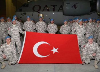 تركيا تستخدم طائرات قطرية عسكرية في نقل قواتها!