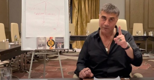 زعيم المافيا يوقع بين وزيرين.. أسرار جديدة عن الانقلاب الفاشل