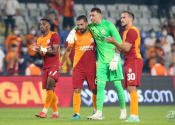 جالطة سراي التركي يودع دوري أبطال أوروبا