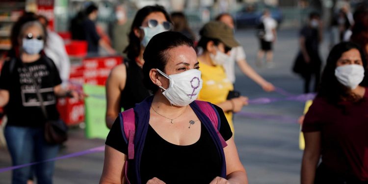 تركيا تنسحب رسميا من اتفاقية لمنع العنف ضد المرأة