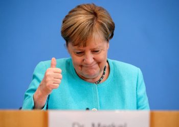 ميركل تثني على تركيا لإدارتها أزمة اللاجئين.. لكنها لا تتوقع انضمامها للاتحاد الأوروبي