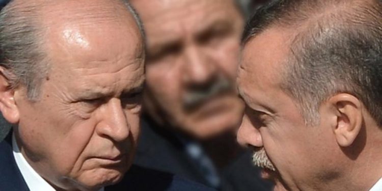 وزير الداخلية يسبب صدعًا في تحالف أردوغان