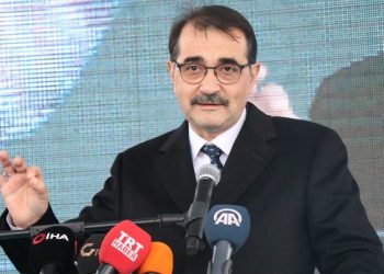 تركيا: تعليق مثير من وزير على ارتفاع أسعار الكهرباء والغاز