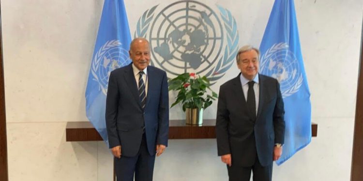 أبوالغيط يبحث مع جوتيريش التطورات الاقليمية