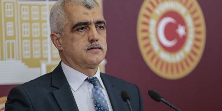 هل يعود عمر فاروق جرجرلي أوغلو للبرلمان مجددا؟