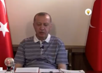 جان دوندار يعلق علي غفوة أردوغان