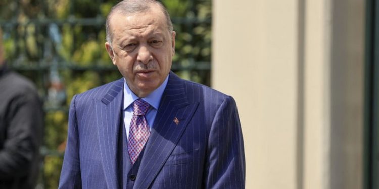 أردوغان يعلق على كارثة فيضانات “ريزا”