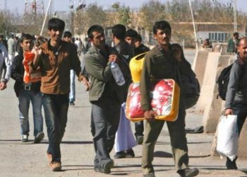 نائب رئيس البرلمان التركي يعلق على استقبال اللاجئين الافغان