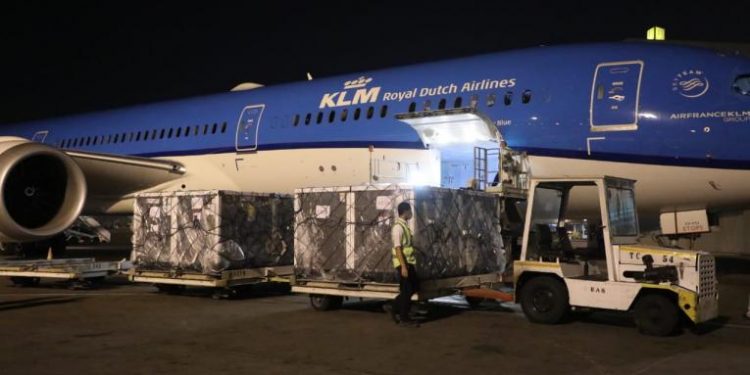 مصر تتسلم 1766400 جرعة من لقاح أسترازينيكا