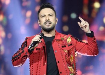 نجم البوب التركي تاركان: قلبي مع درسيم!