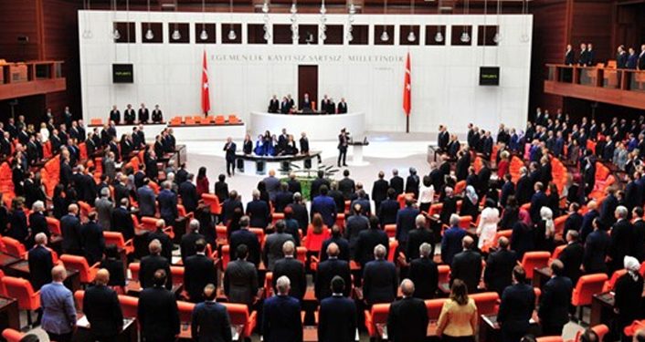 تركيا.. حزب الديمقراطية والتقدم يدعو البرلمان لاجتماع طارئ!