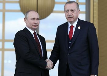 لماذا يتجاهل أردوغان القصف الروسي لمنطقة إدلب؟