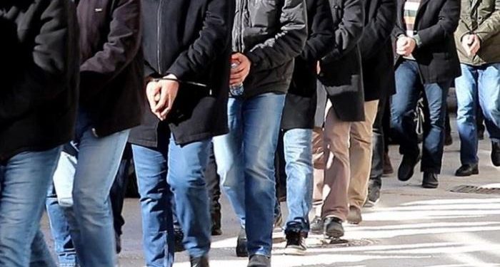 تركيا.. قرارات باعتقال 40 أغلبهم عسكريون