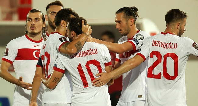 تركيا تسحق منتخب جبل طارق في تصفيات كأس العالم