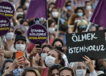 تركيا.. 31 امرأة قتلن خلال شهر بسبب العنف