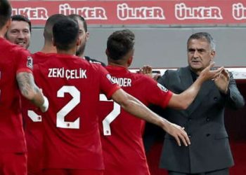 تركيا تحرم من فوز مهم بالتصفيات المؤهلة لكأس العالم 2022