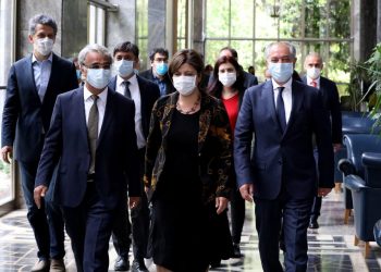 الحزب الكردي: لا نقبل بالمساومات!